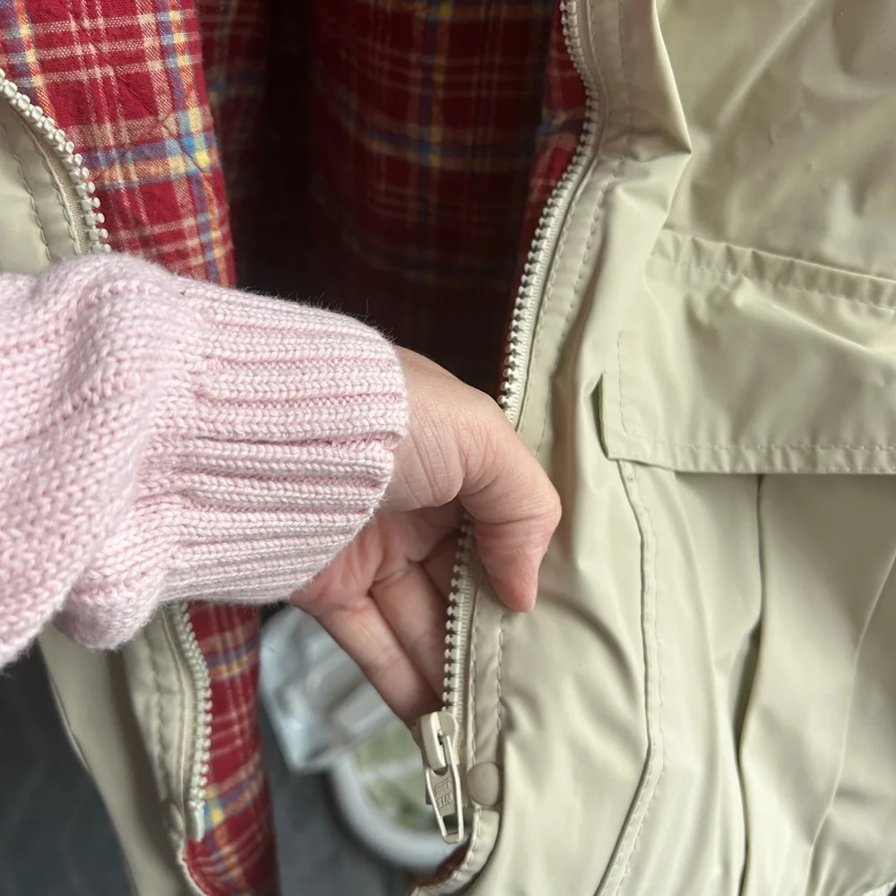 💗tan and flannel jacket - Picture 7 of 7